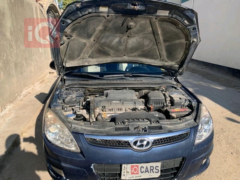 هیۆندای i30